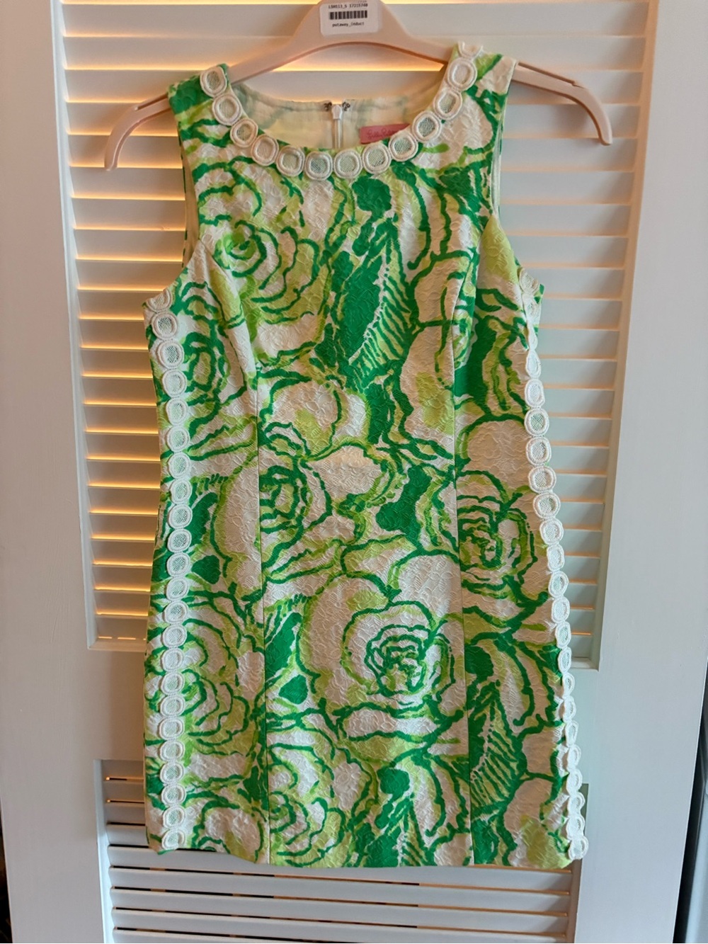 Lilly Pulitzer Green and Cream Floral Shift Dress with Circular Trim